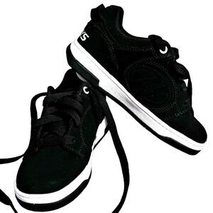 Heelys Kids Black & White Lace Up Skate Shoes Sneakers. Kids 1.